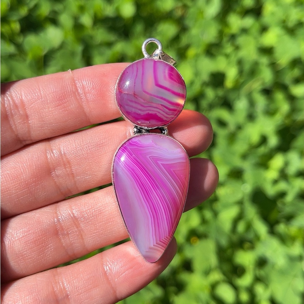 Silver plated‎ banded Botswana agate pendant